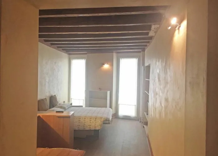 Leoncino Studio فيرونا